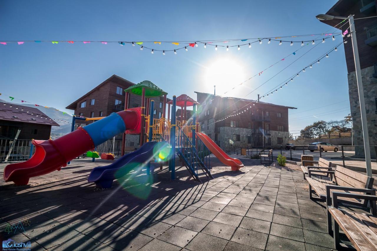 Marta At Monte Bakuriani Apartman Kültér fotó